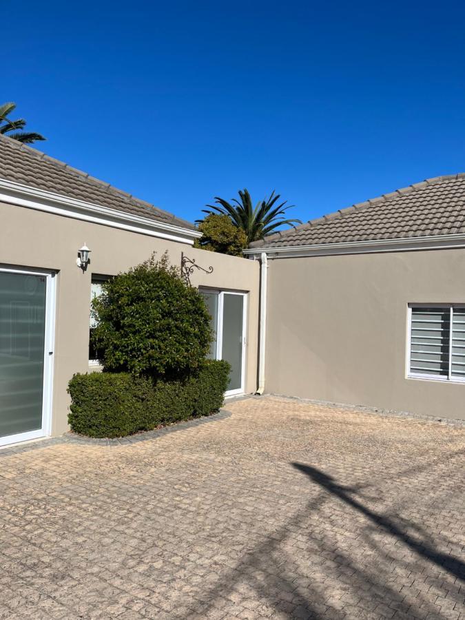 Somerset West Garden Apartments 1 Exterior foto
