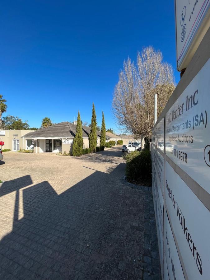 Somerset West Garden Apartments 1 Exterior foto